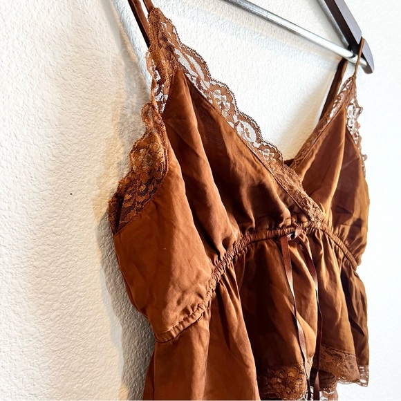NWT American Eagle Y2K Boho Babydoll Crop Top S Brown Lace Trim V-Neck Cute - Picture 3 of 12